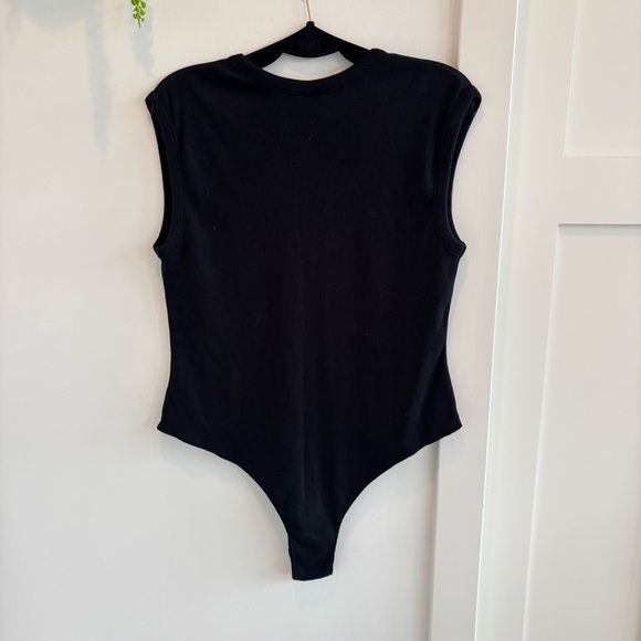 Universal Thread NWT Women's Black Ribbed Bodysuit High Neck Sleeveless Size XL - Picture 6 of 10